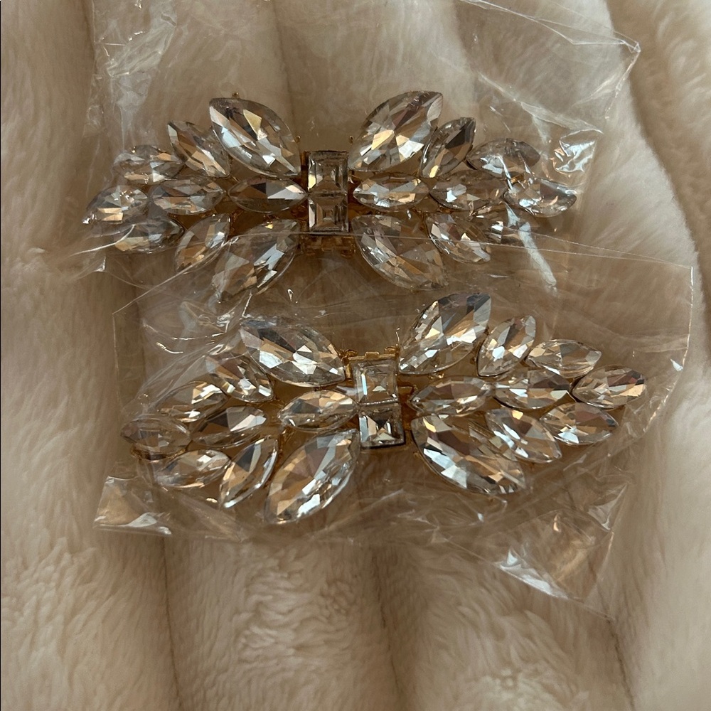 Crystal Shoe Clips - Picture 3 of 4